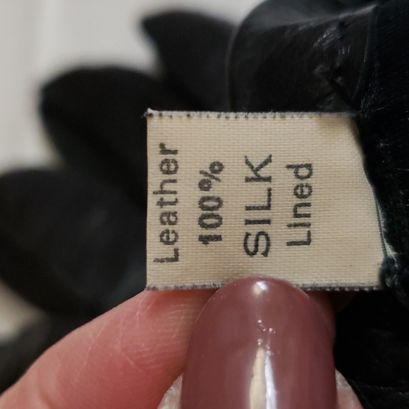 Ladies leather gloves - Picture 7 of 7